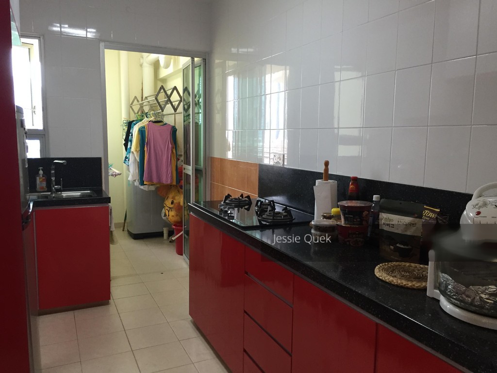 Blk 61B Strathmore Avenue (Queenstown), HDB 4 Rooms #123886842